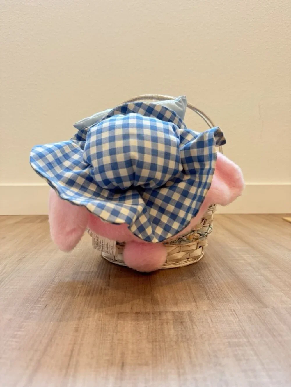 Vintage 90’s Joelson Industries Wicker Plush Easter Bunny Basket 8” Pink
